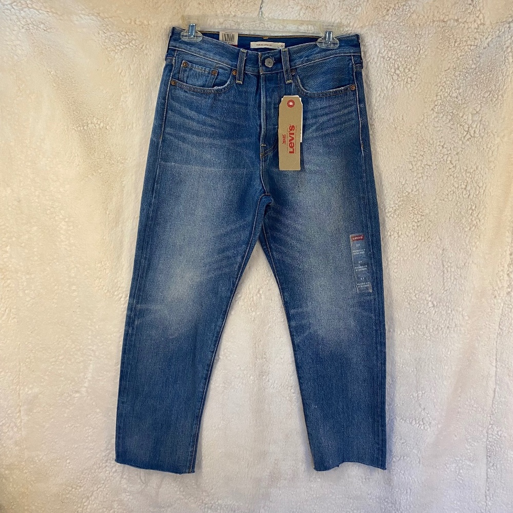 Levi's Wedgie Straight Jeans, color Blue, women's Size 27 (NWT)